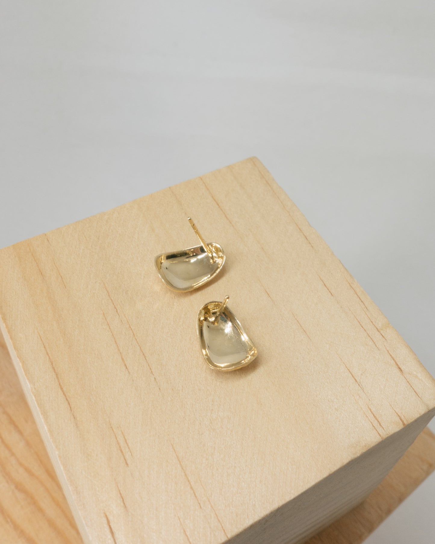 "Ami" laser cut studs