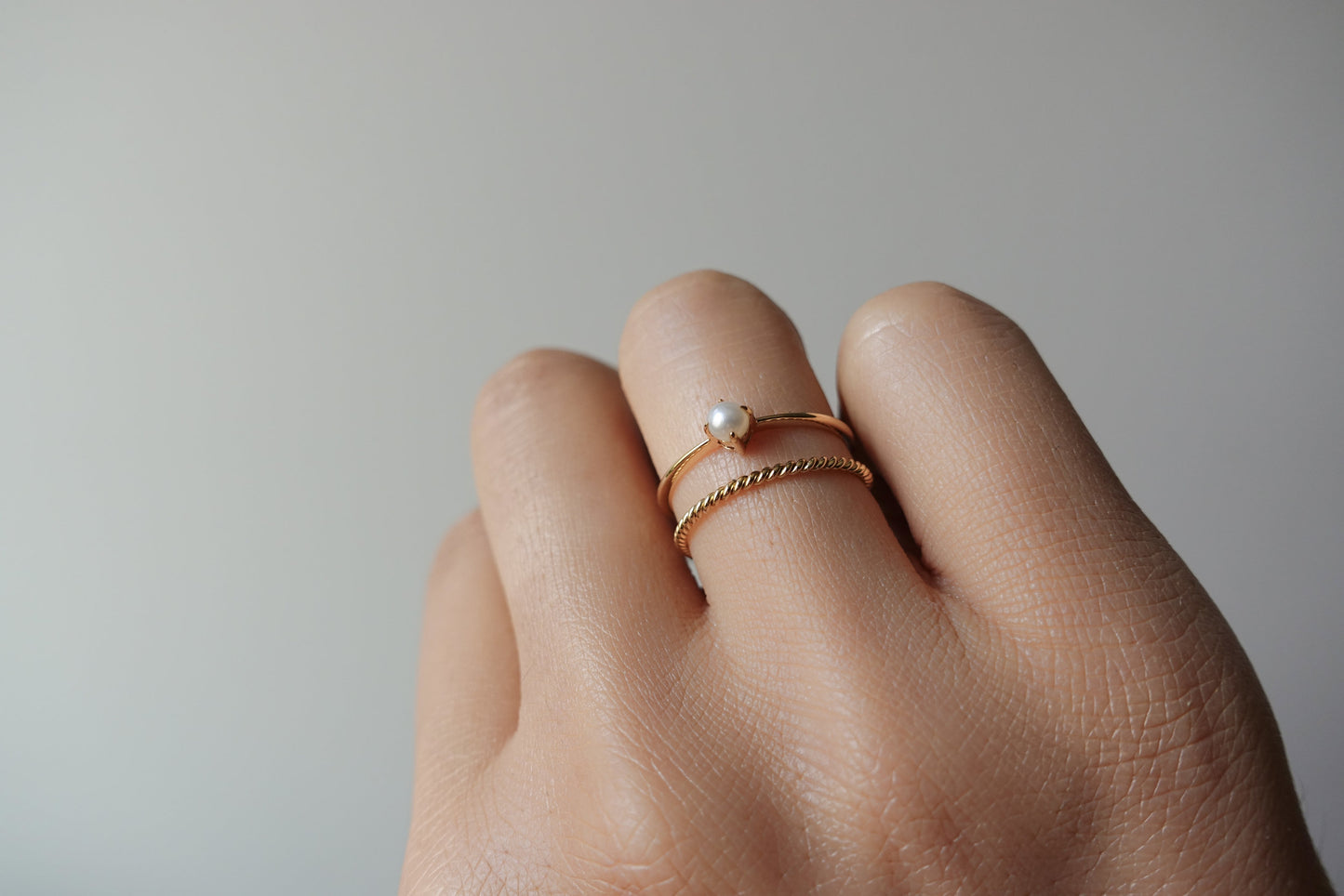 Solo Pearl Stackable Ring