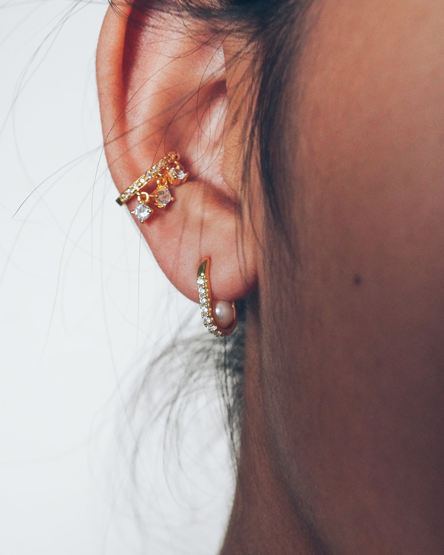 Dangle Zirconia Ear Cuff