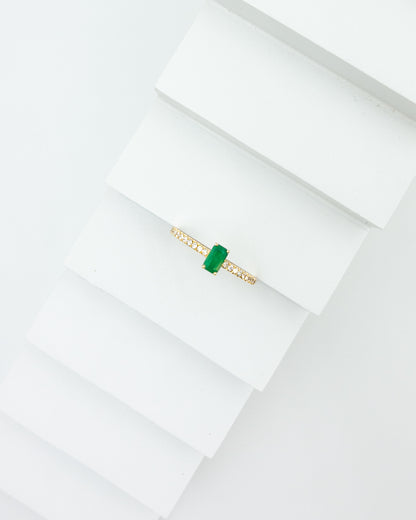 Vertical Emerald Pavé Diamond Stackable Ring