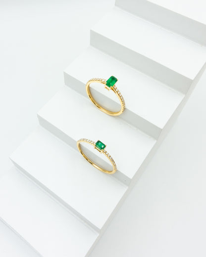 Vertical Emerald Pavé Diamond Stackable Ring