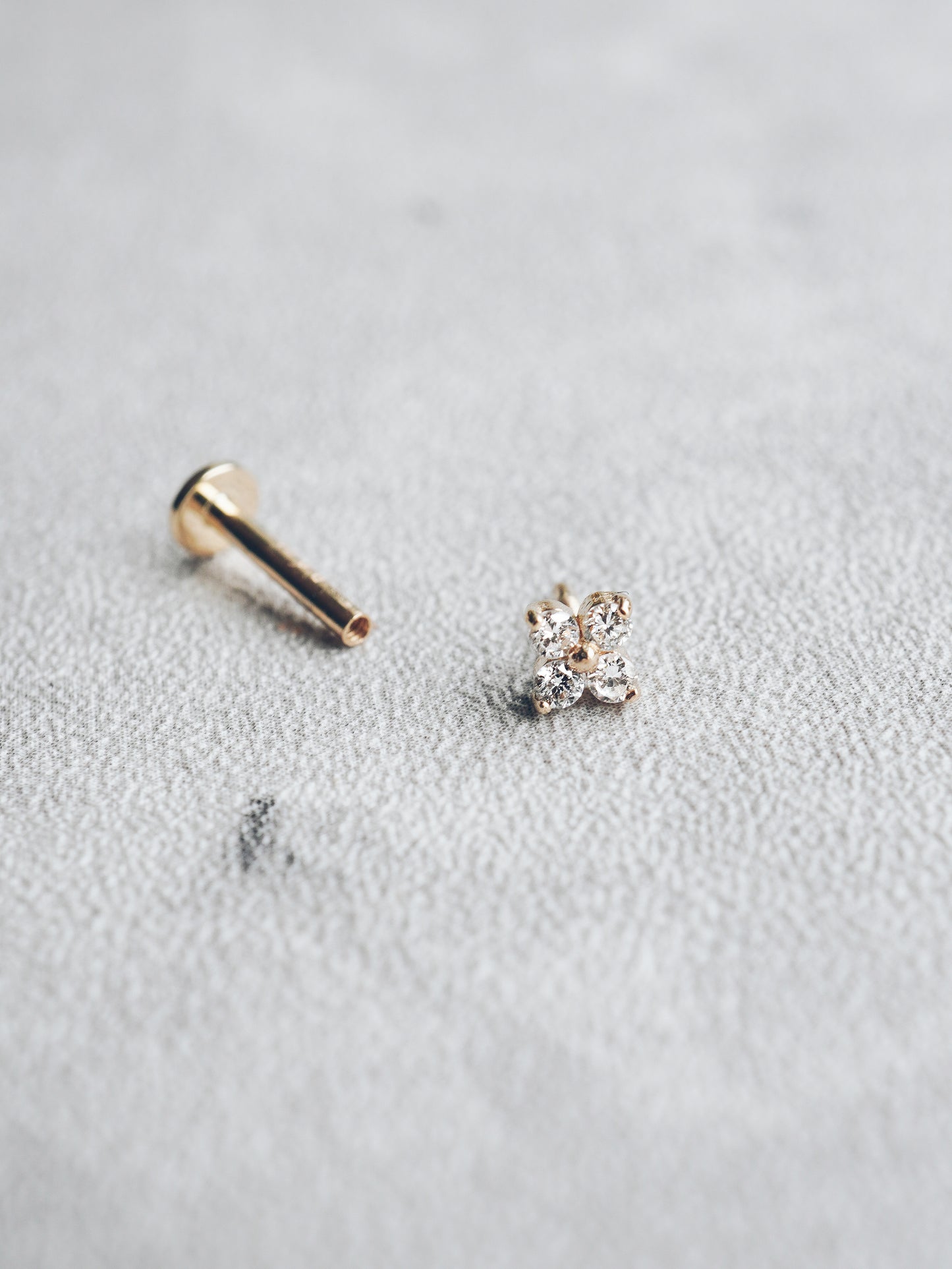 Diamond Flower Flat Back Stud