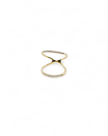 pavé diamond knuckle ring