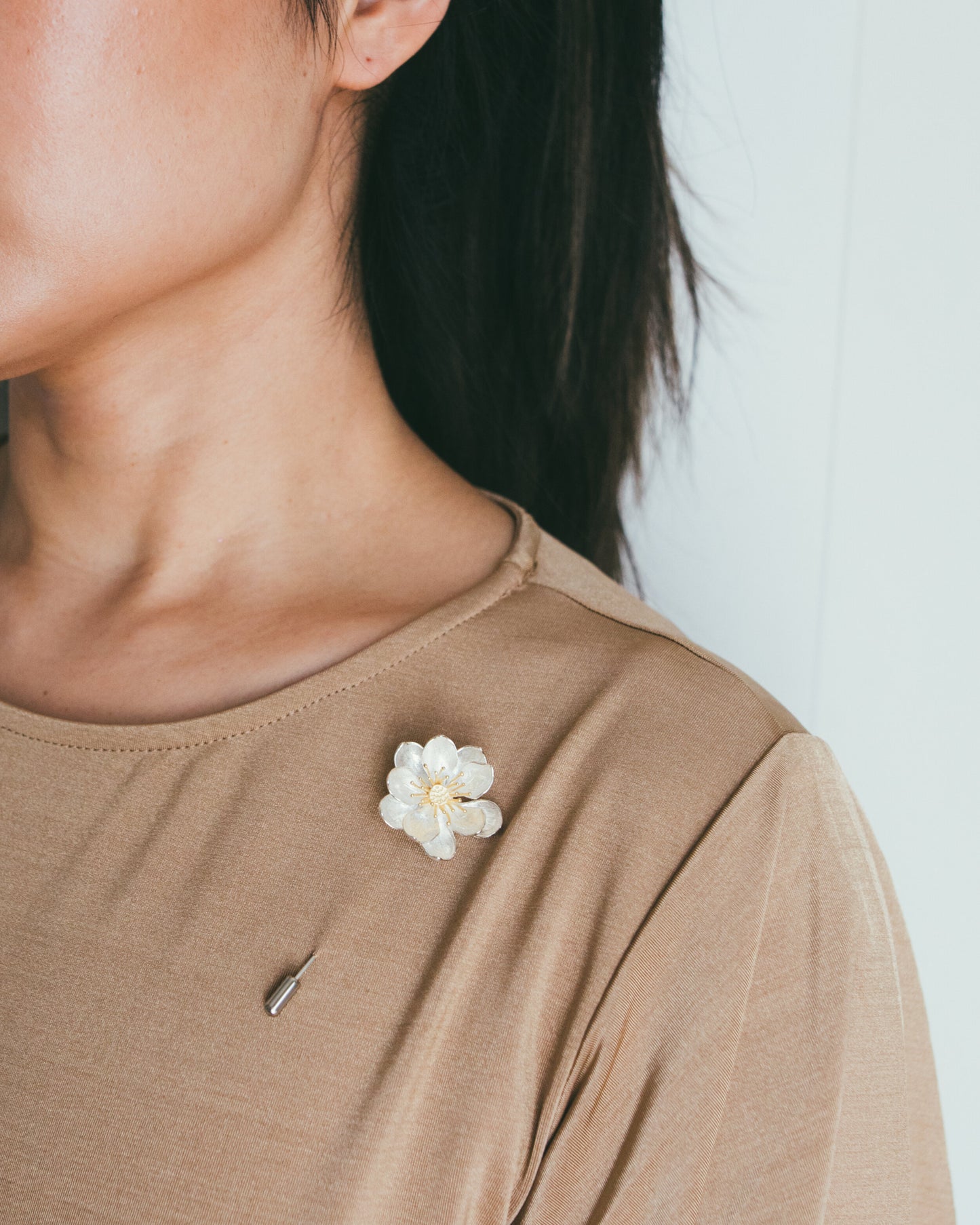 "Emi" lotus flower pin