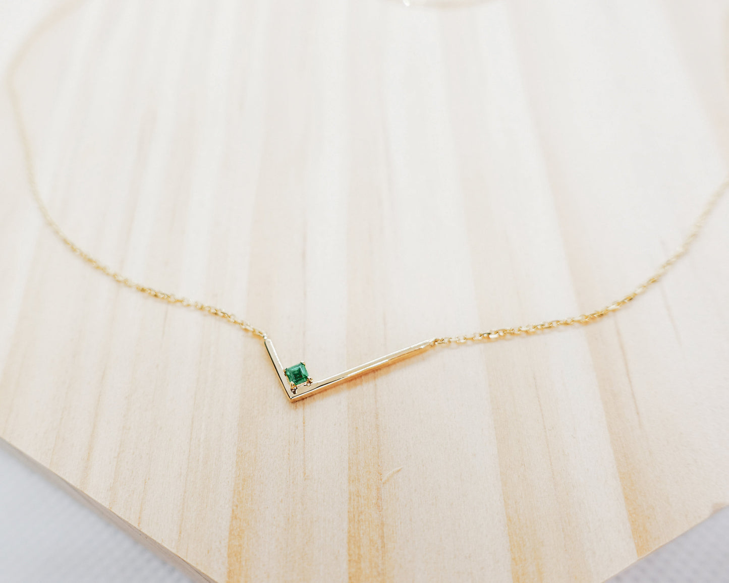 geometric emerald necklace