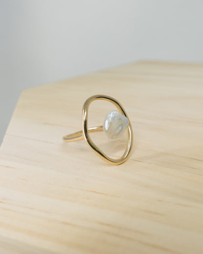Baroque Pearl Organic Shape Ring