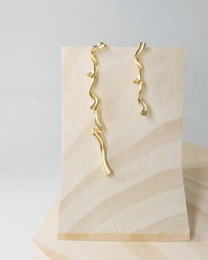 "Julien" mismatched linear earrings