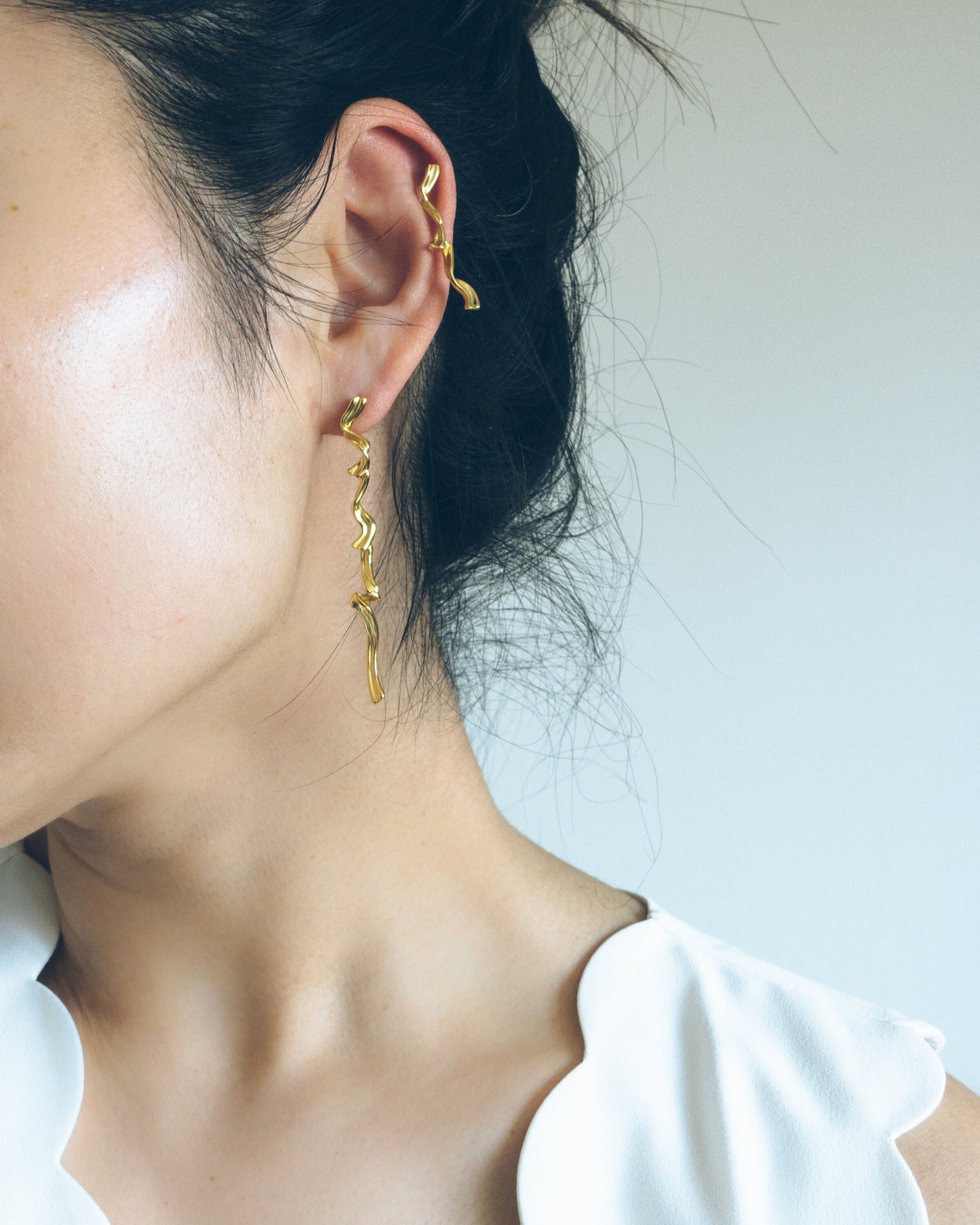 "Julien" mismatched linear earrings