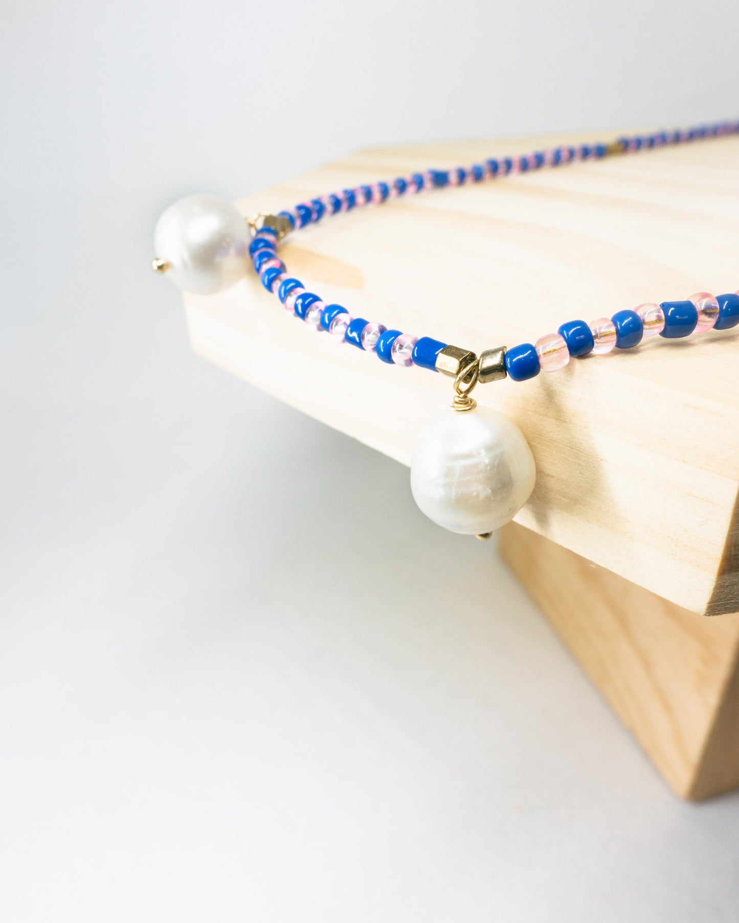 "Marin" baroque pearls indigo beaded necklace