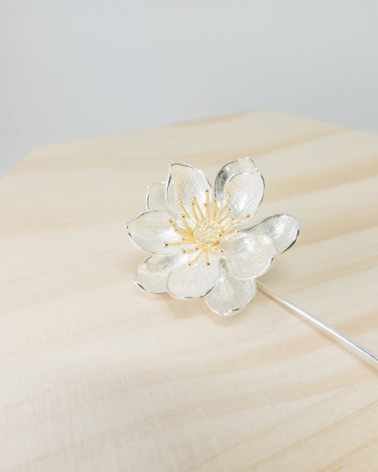 "Emi" lotus flower pin