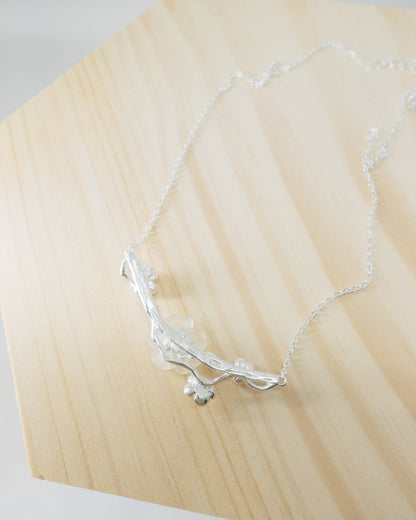 "Komi" crystal floral branch necklace