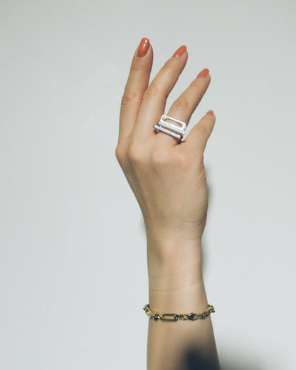 "Vicky" double-bar ring