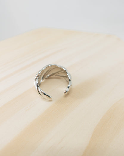 "Andre" wavy dome ring