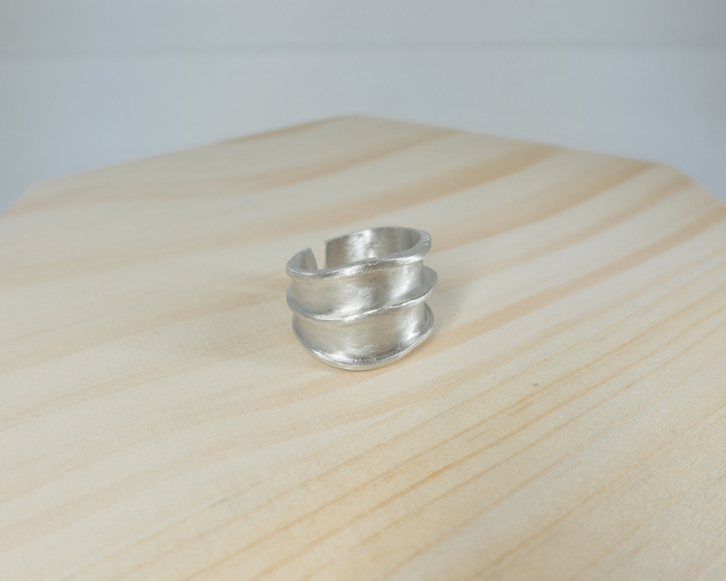 "Casper" Wavy brushed wide cuff ring