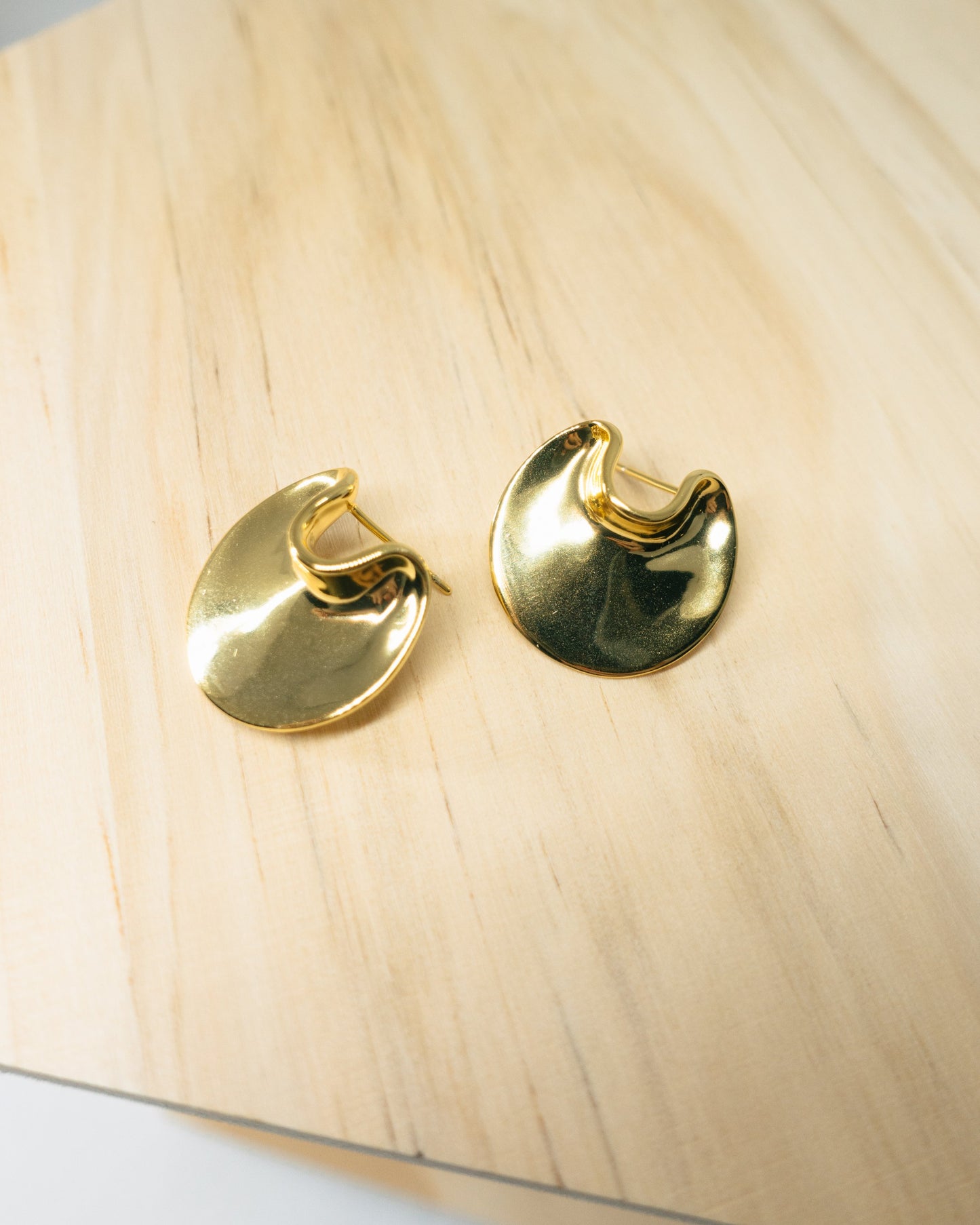 "Elijah" high shine disc earrings