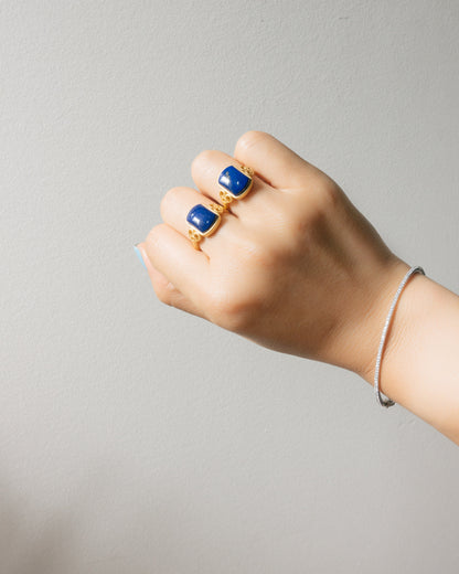 "Léonie" blue lapis ring