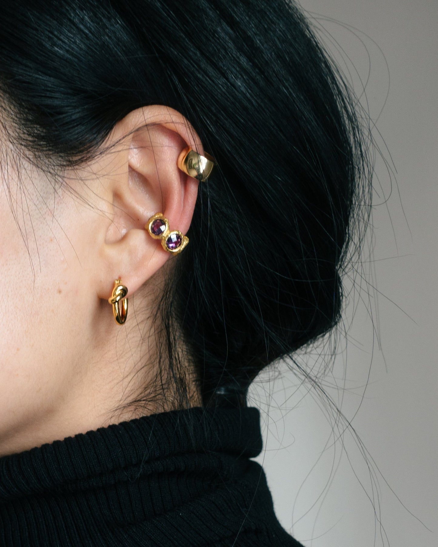 "Royal" statement ear cuff