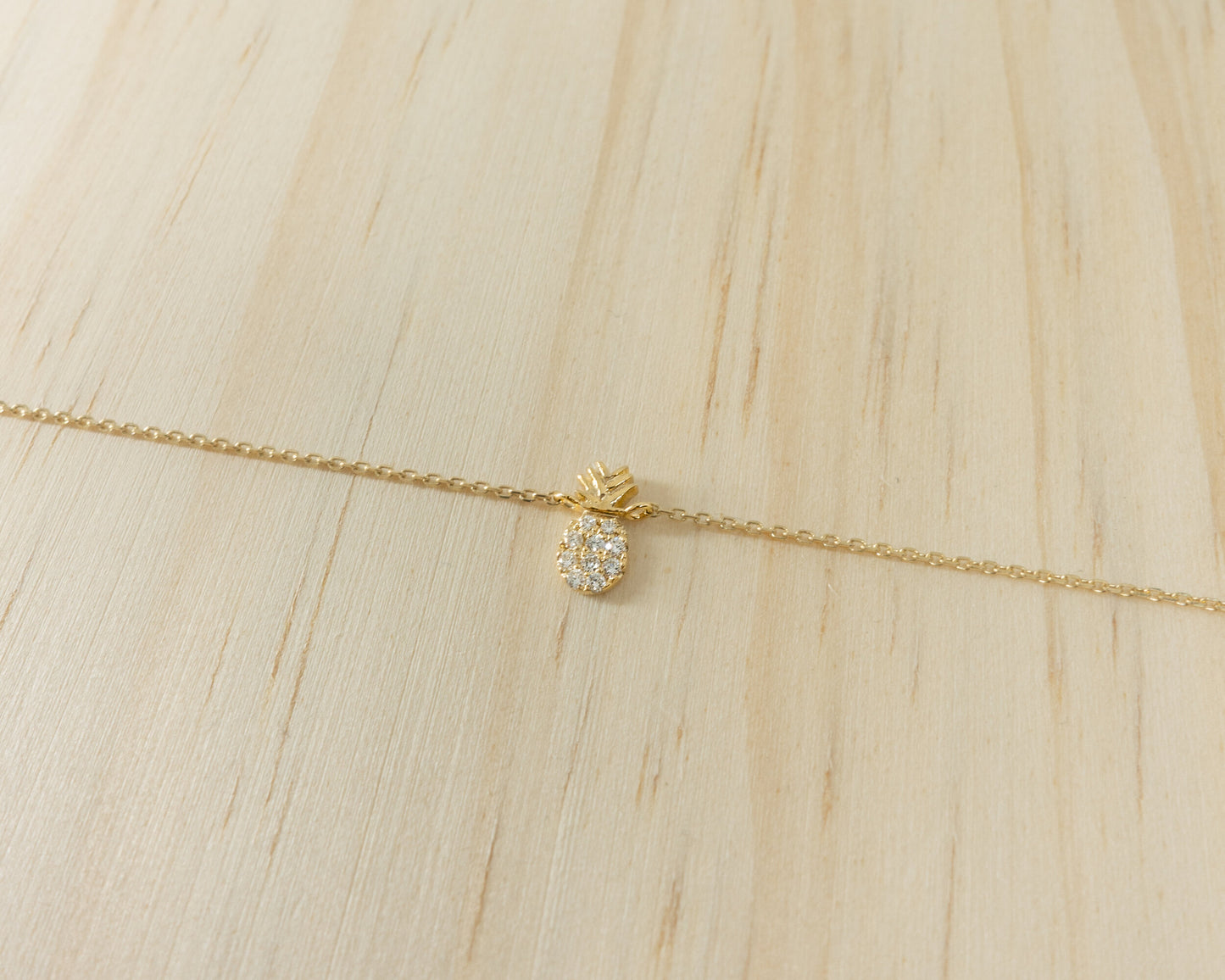 Piña Colada diamond necklace