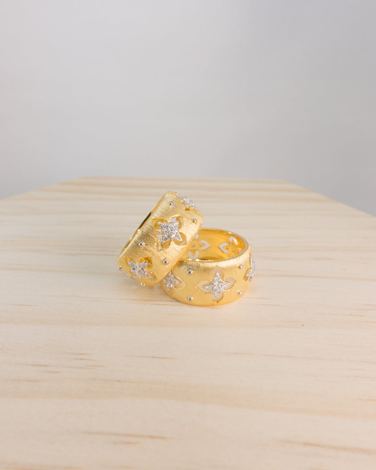 "Vivienne" laser cut floral cuff ring