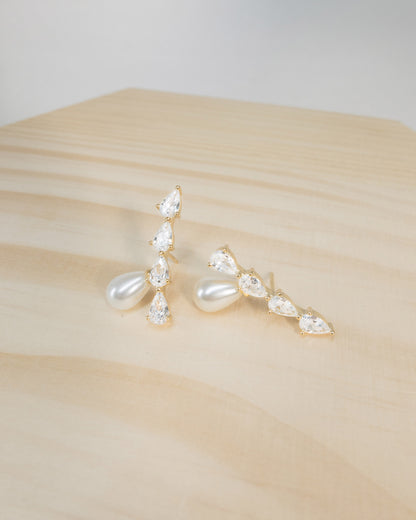 Tear Drop Zirconia Pearl Climber Earrings